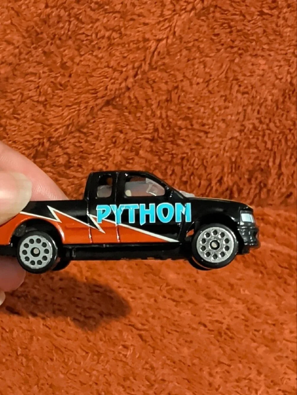 Golden Wheel Diecast Python 24 Pick-up Truck